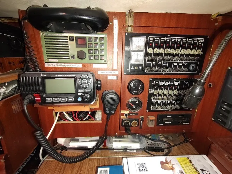 Slide: The Image of Hallberg-Rassy 41 1977 - 105