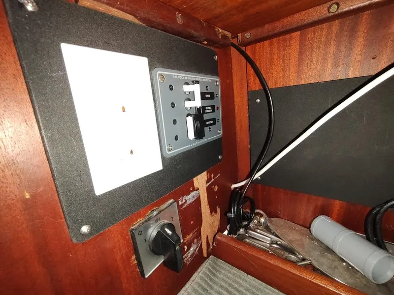 Slide: The Image of Hallberg-Rassy 41 1977 - 109