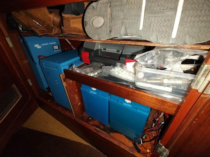 Slide: The Image of Hallberg-Rassy 41 1977 - 118