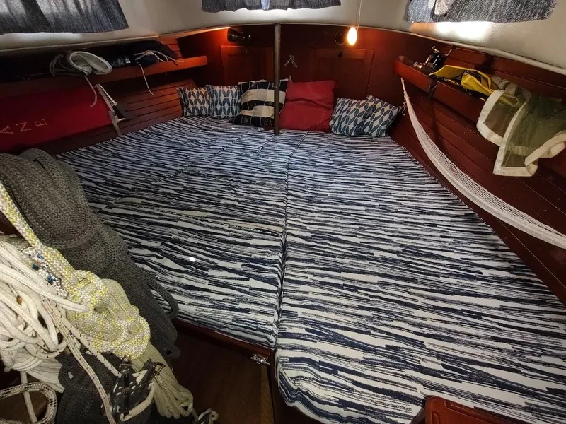 Slide: The Image of Hallberg-Rassy 41 1977 - 120