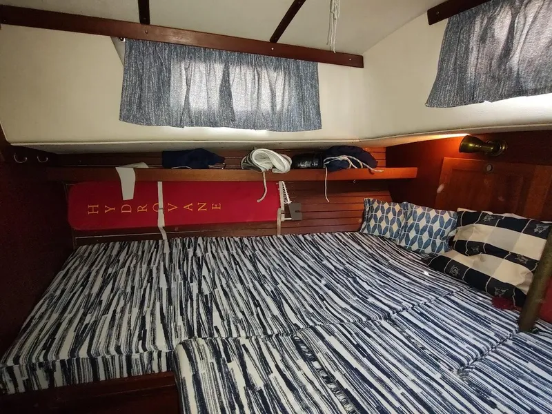 Slide: The Image of Hallberg-Rassy 41 1977 - 124