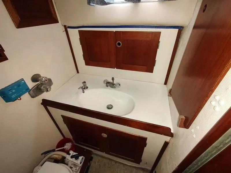 Slide: The Image of Hallberg-Rassy 41 1977 - 138