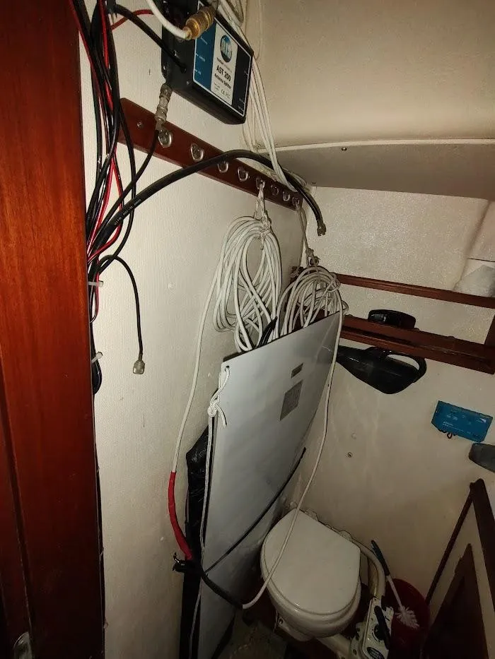 Slide: The Image of Hallberg-Rassy 41 1977 - 139