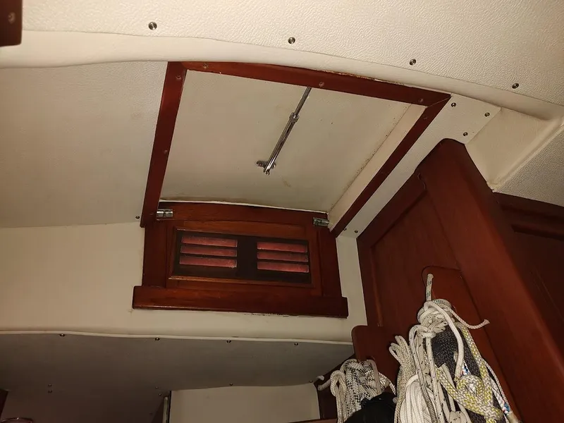 Slide: The Image of Hallberg-Rassy 41 1977 - 143