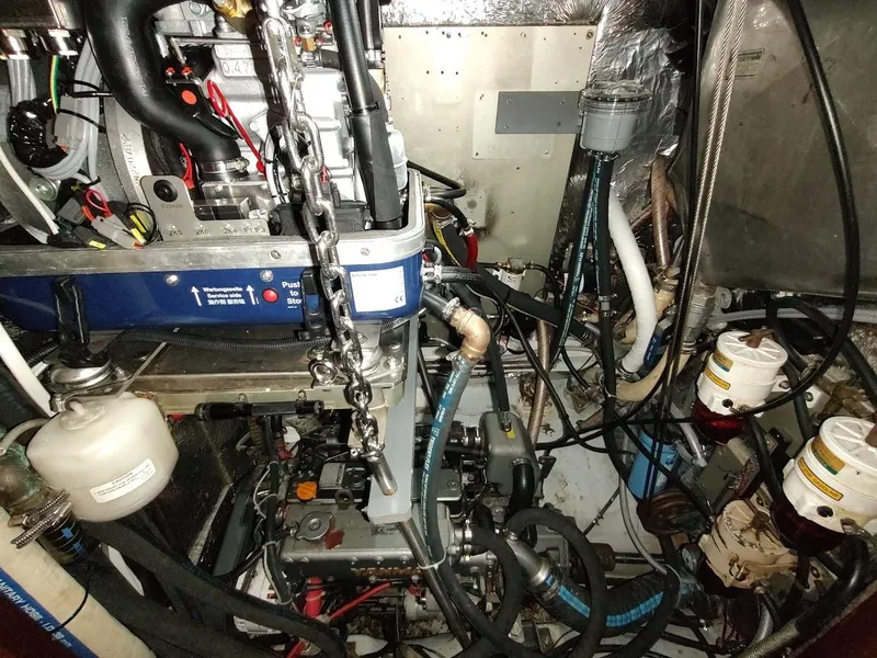 Slide: The Image of Hallberg-Rassy 41 1977 - 144