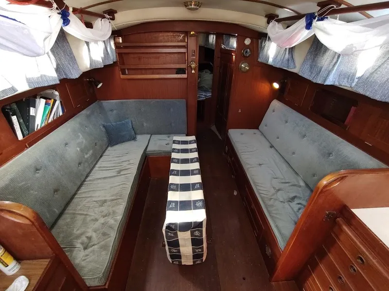 Slide: The Image of Hallberg-Rassy 41 1977 - 54