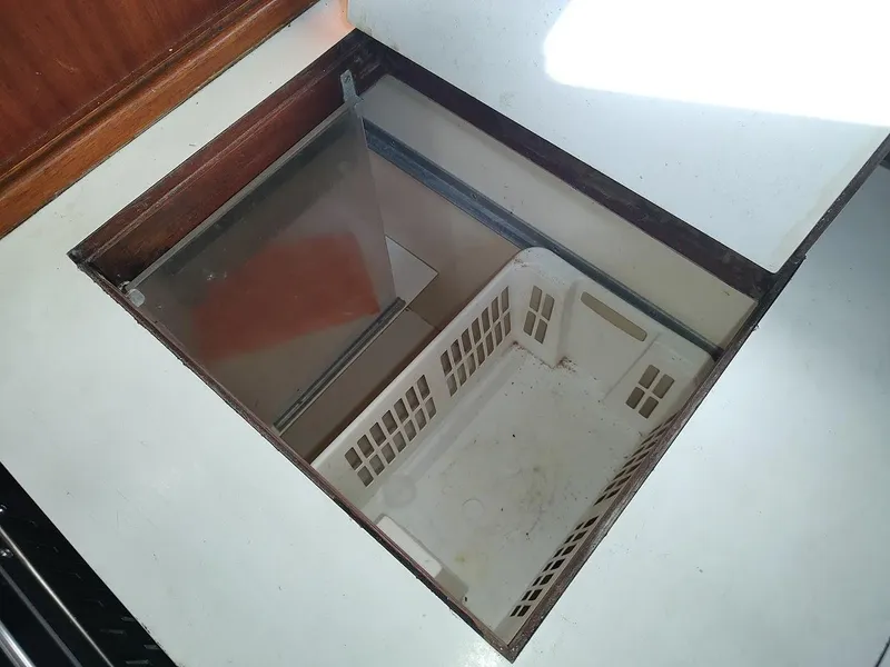 Slide: The Image of Hallberg-Rassy 41 1977 - 93