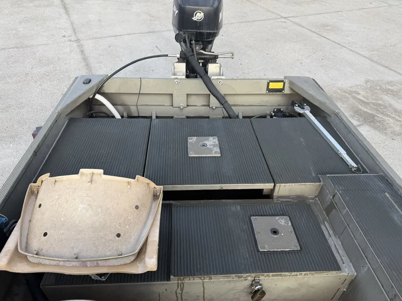 Slide: The Image of Gator Trax 17 2012 - 5