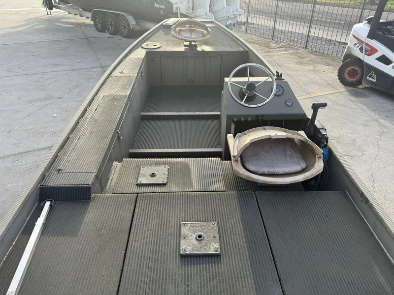 Slide: The Image of Gator Trax 17 2012 - 6