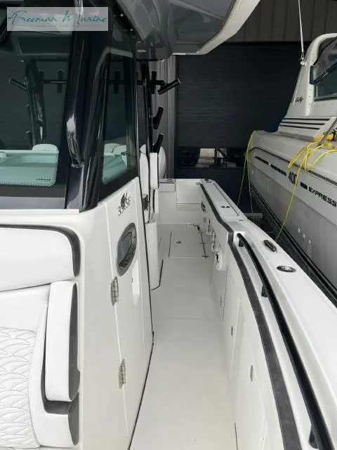 Slide: The Image of 2022 Crevalle 33 CSF boat interior with sleek design and modern features. - 10