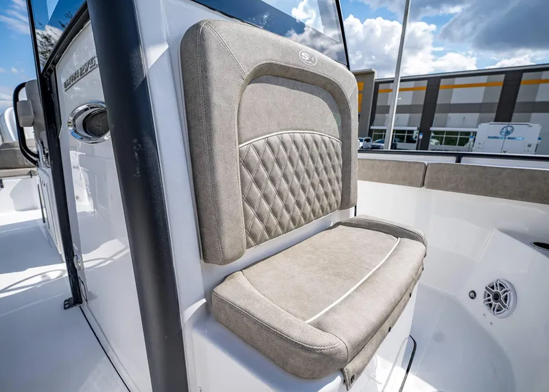 Slide: The Image of 2025 Sea Hunt Ultra 275 SE boat seat with quilted upholstery, showcasing luxury and comfort. - 38