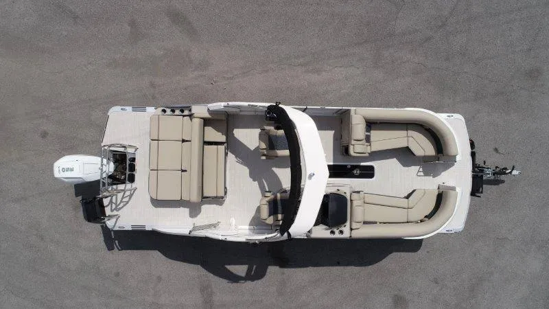 Slide: The Image of Harris Grand Mariner 230 SLDH 2025 - 4