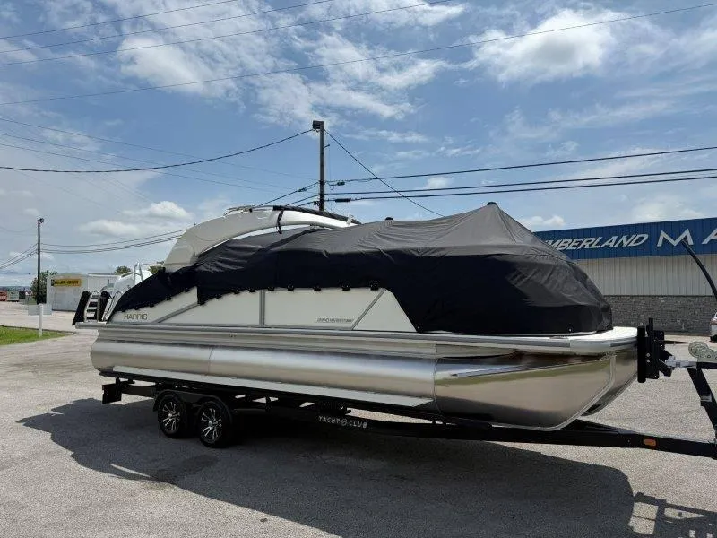 Slide: The Image of Harris Grand Mariner 230 SLDH 2025 - 59