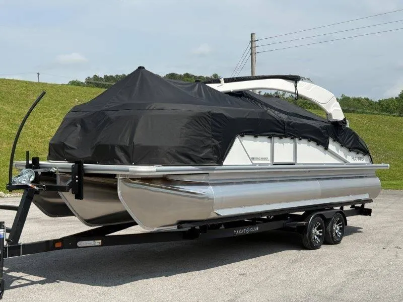 Slide: The Image of Harris Grand Mariner 230 SLDH 2025 - 60