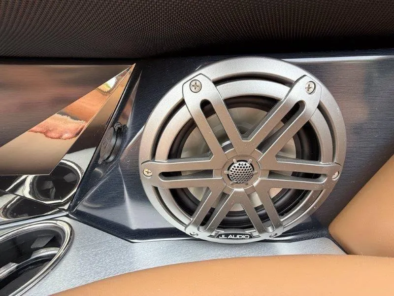 Slide: The Image of Harris GRAND MARINER 250 SLDH 2025 - 33