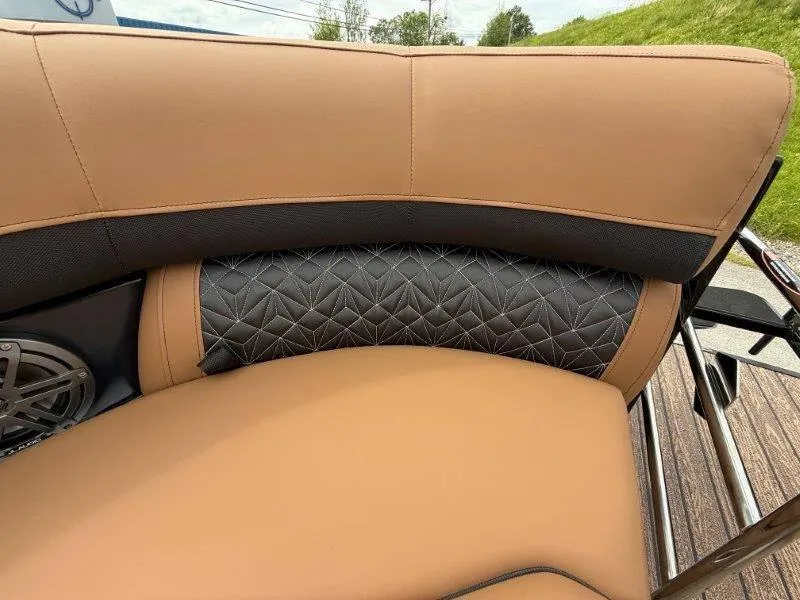 Slide: The Image of Harris GRAND MARINER 250 SLDH 2025 - 40