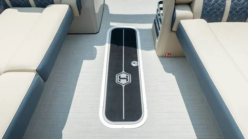 Slide: The Image of Harris Grand Mariner 250 SLDH 2025 - 20