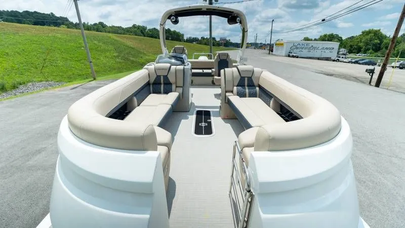 Slide: The Image of Harris Grand Mariner 250 SLDH 2025 - 24