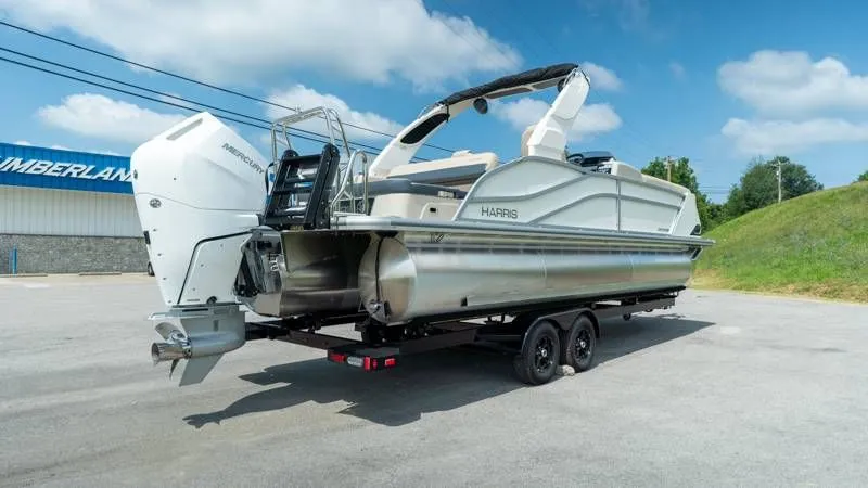 Slide: The Image of Harris Grand Mariner 250 SLDH 2025 - 5