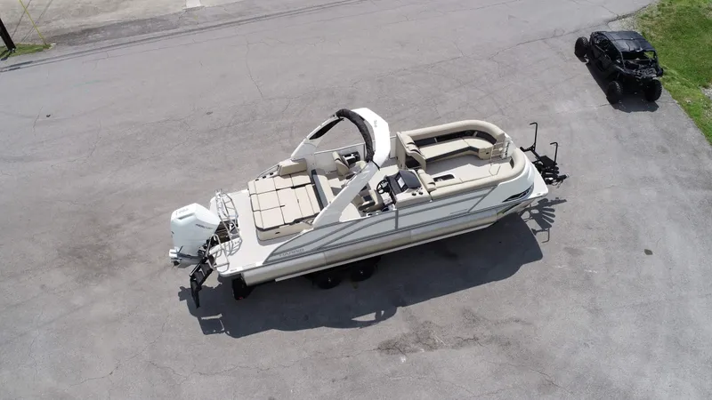 Slide: The Image of Harris Grand Mariner 250 SLDH 2025 - 66