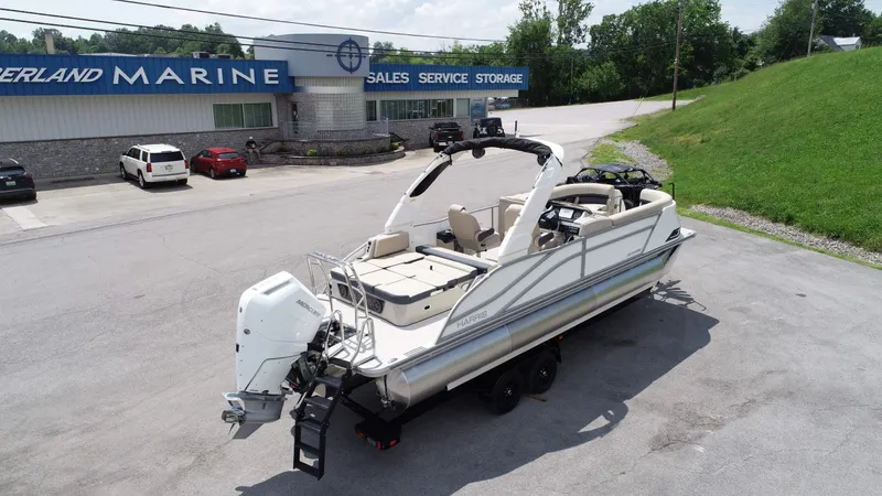 Slide: The Image of Harris Grand Mariner 250 SLDH 2025 - 68