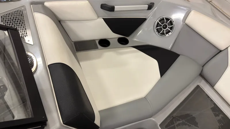 Slide: The Image of Interior of 2021 ATX Surf Boats 20 Type-S with speaker. - 20