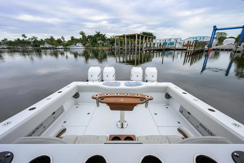 Slide: The Image of Freeman 42 Nitsa - Cockpit - 16