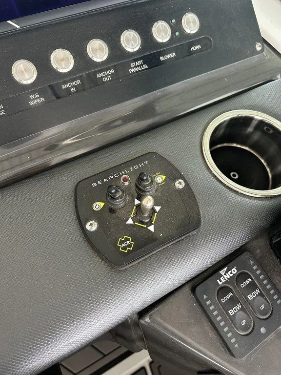 Slide: The Image of Monterey 378SS 2023 - 51