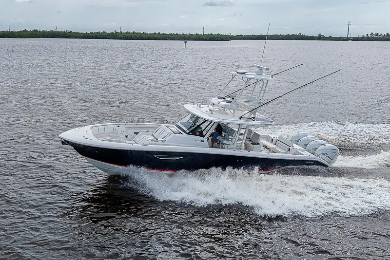 Slide: The Image of Pursuit S 428 Sport 2022 - 11