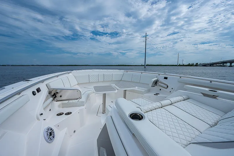 Slide: The Image of Pursuit S 428 Sport 2022 - 16