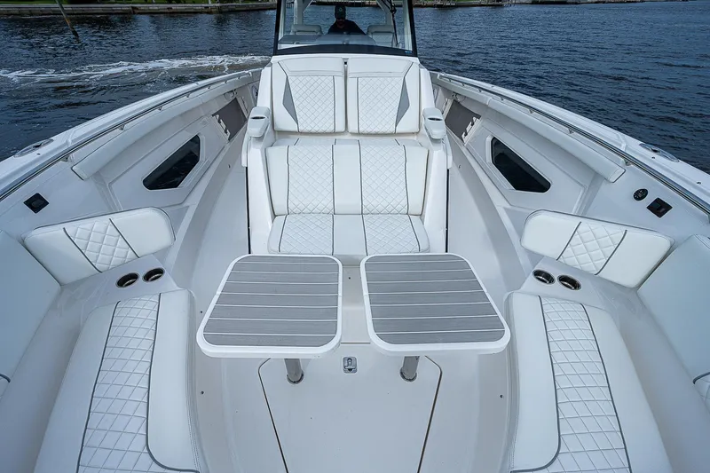 Slide: The Image of Pursuit S 428 Sport 2022 - 18
