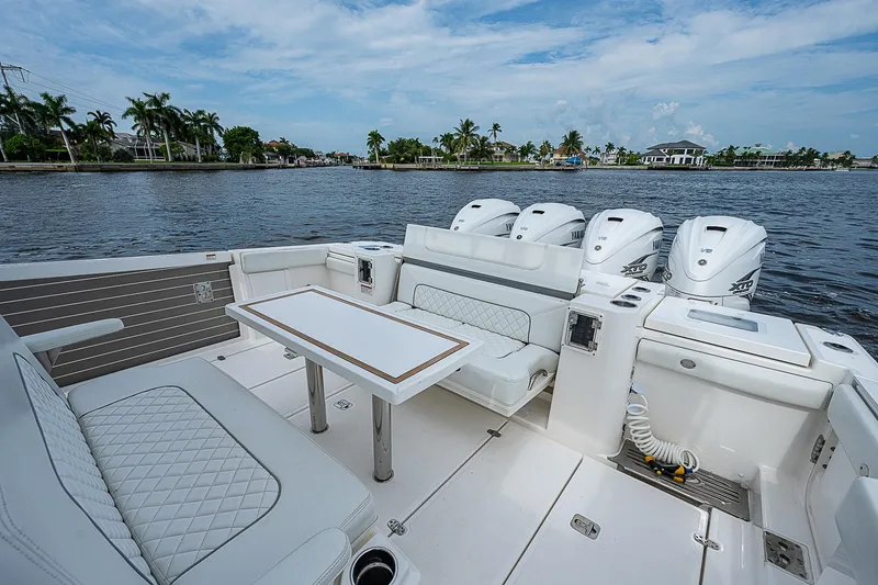 Slide: The Image of Pursuit S 428 Sport 2022 - 27