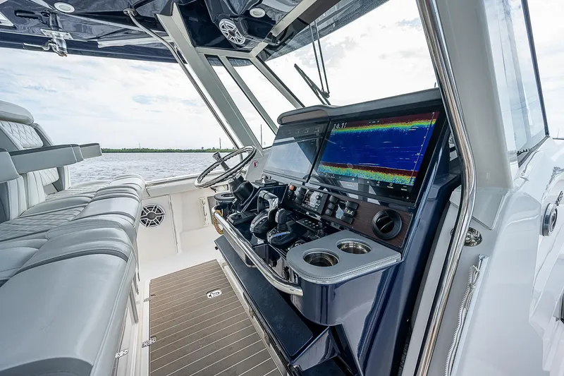 Slide: The Image of Pursuit S 428 Sport 2022 - 41