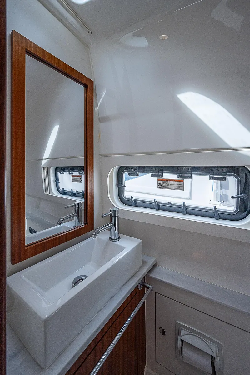 Slide: The Image of Pursuit S 428 Sport 2022 - 53