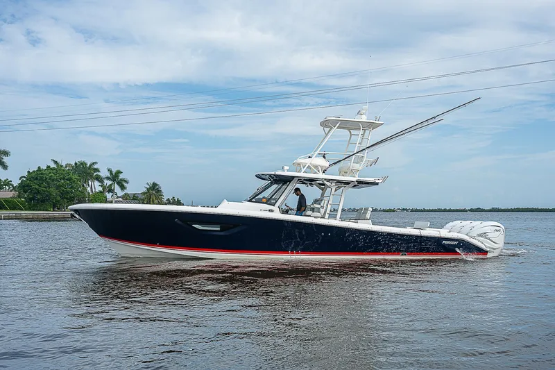 Slide: The Image of Pursuit S 428 Sport 2022 - 7