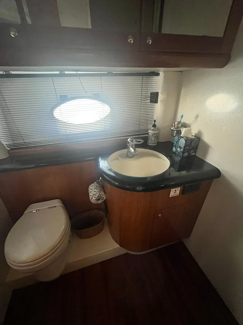 Slide: The Image of Sunseeker Predator 74 2000 - 100