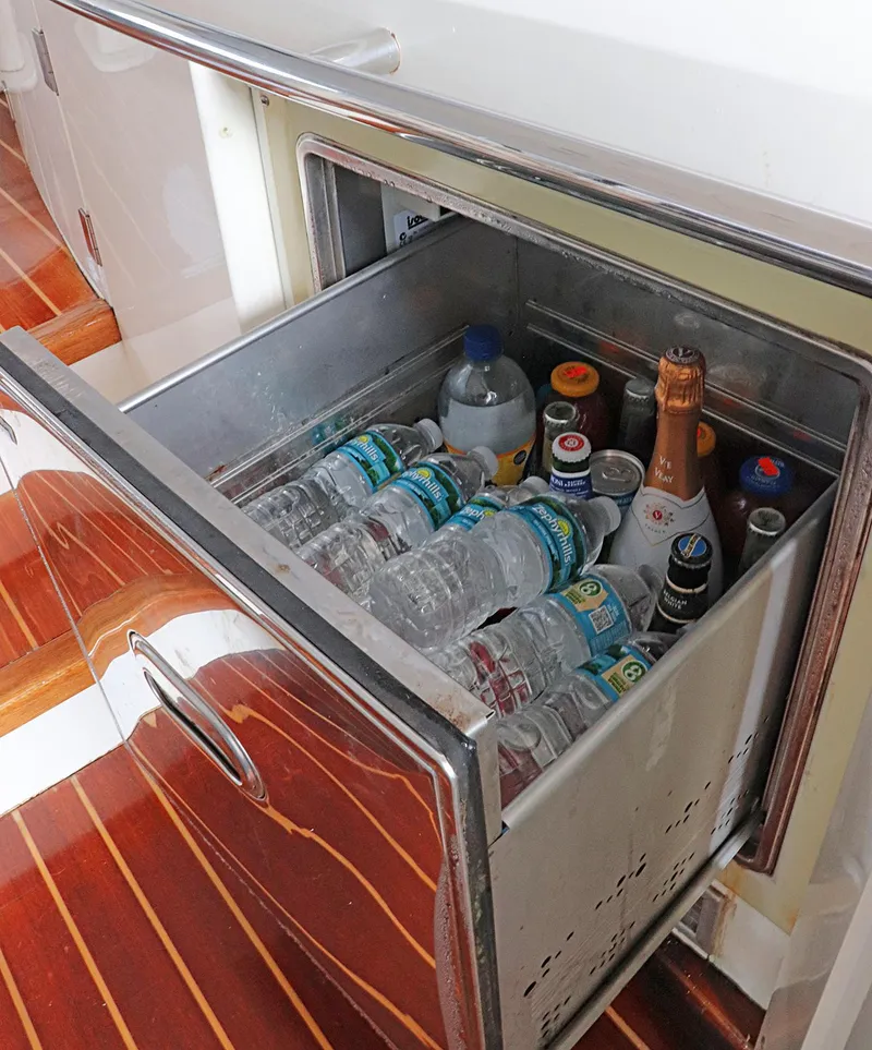 Slide: The Image of Sunseeker Predator 74 yacht deck with seating and table, 2000 model. - 15