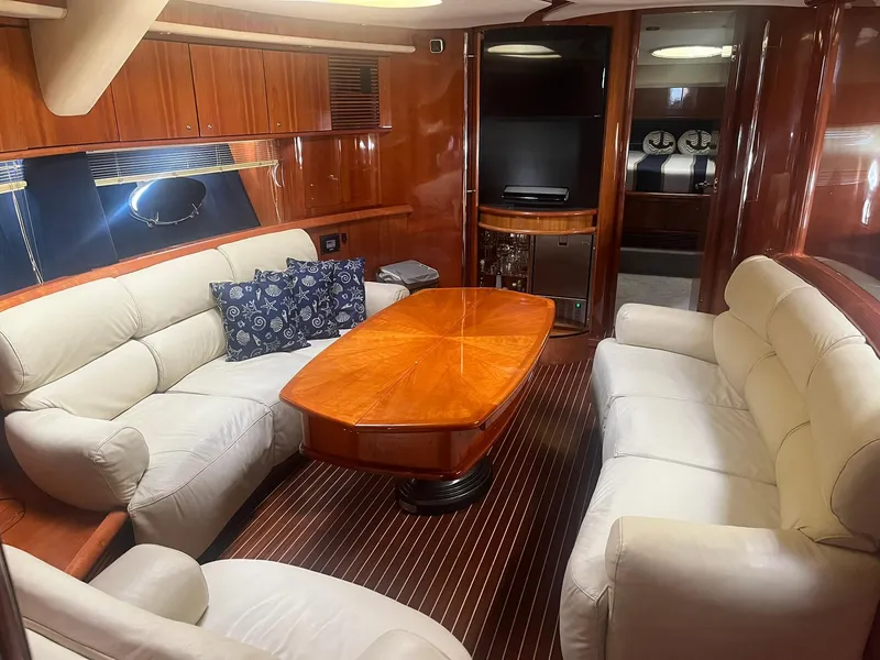 Slide: The Image of Sunseeker Predator 74 2000 - 84