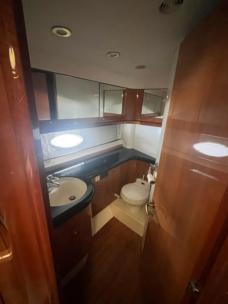 Slide: The Image of Sunseeker Predator 74 2000 - 99