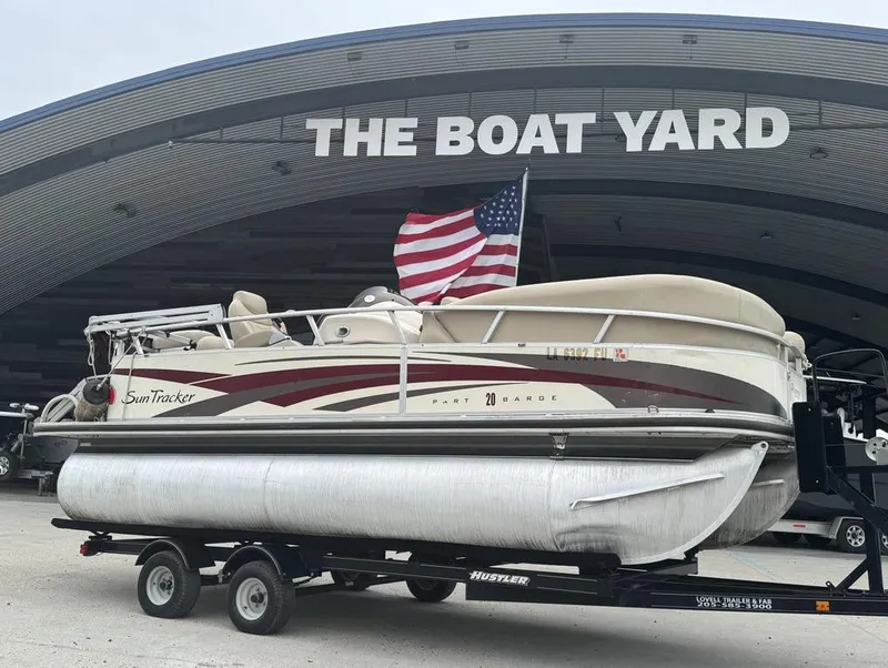 Slide: The Image of Sun Tracker Party Barge 20 2008 - 10