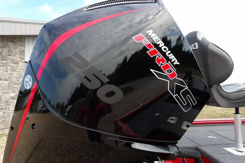 Slide: The Image of 2025 Lund 2075 Pro-V Bass XS with Mercury Pro XS engine, close-up view. - 61