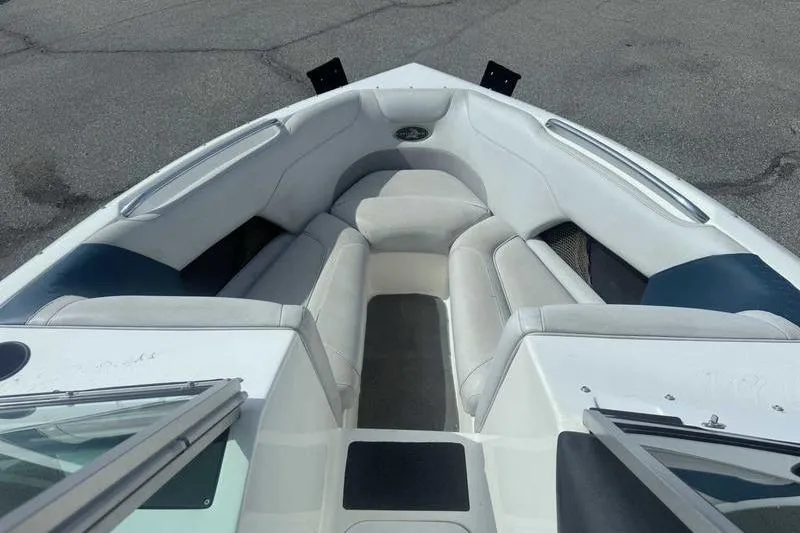 Slide: The Image of 2025 Lund 2075 Pro-V Bass XS boat cockpit with steering wheel and instrument panel. - 22