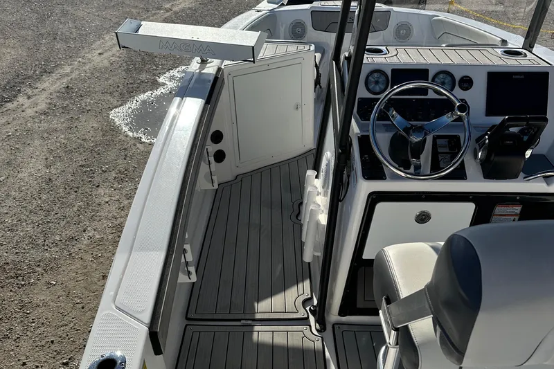 Slide: The Image of Yamaha 210 FSH Sport 2021 - 53