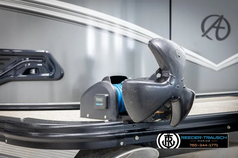Slide: The Image of 2021 Avalon LSZ VRB boat with TRAC anchor winch, Reeder-Trausch Marine branding. - 49