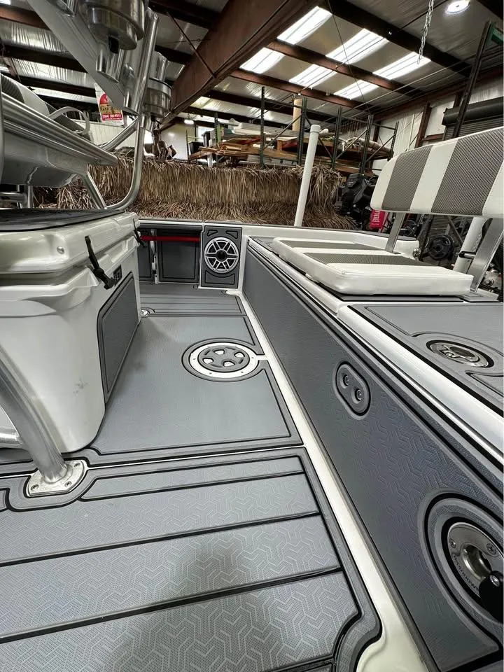 Slide: The Image of Blackjack 224 2024 - 9