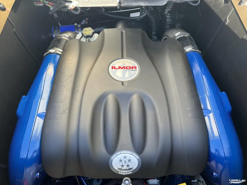 Slide: The Image of 2025 MasterCraft XT25 engine with Ilmor branding, showcasing advanced marine technology. - 27