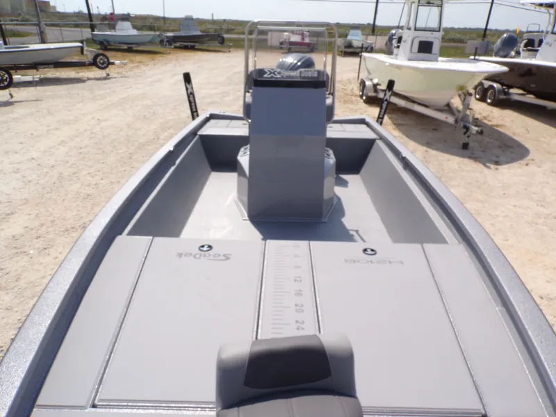 Slide: The Image of Xpress H210B Bay 2025 - 12