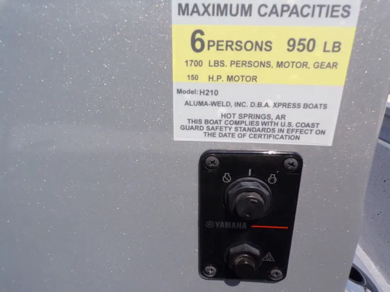 Slide: The Image of Xpress H210B Bay 2025 - 22