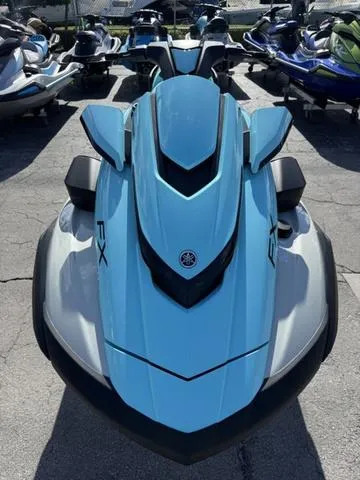 Slide: The Image of Yamaha FX Cruiser HO 2025 - 4