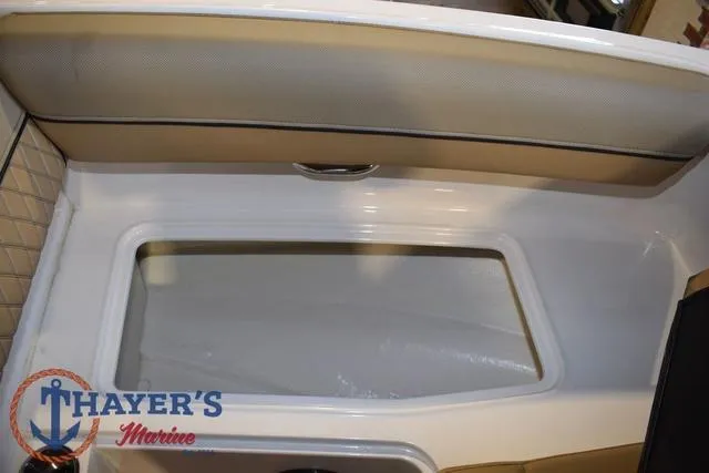 Slide: The Image of Bayliner D20 2025 - 31